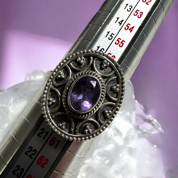 Amethyst Sterling Silver Ring Size 8.5 - Picture 1 of 14